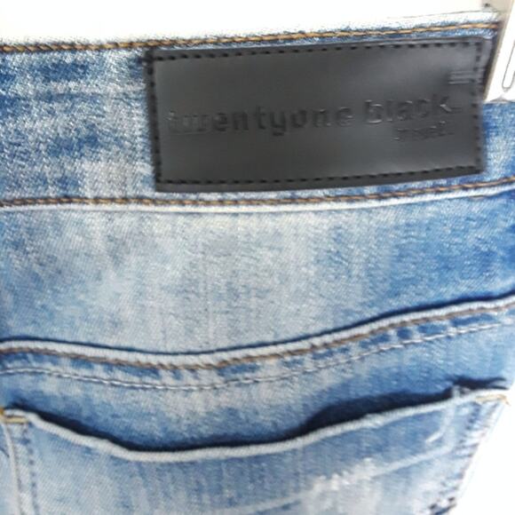 TWENTYONE BLACK Mid Rise Flared Denim Jeans RUE 21 Juniors Size 3/4 Distressed - Picture 11 of 11